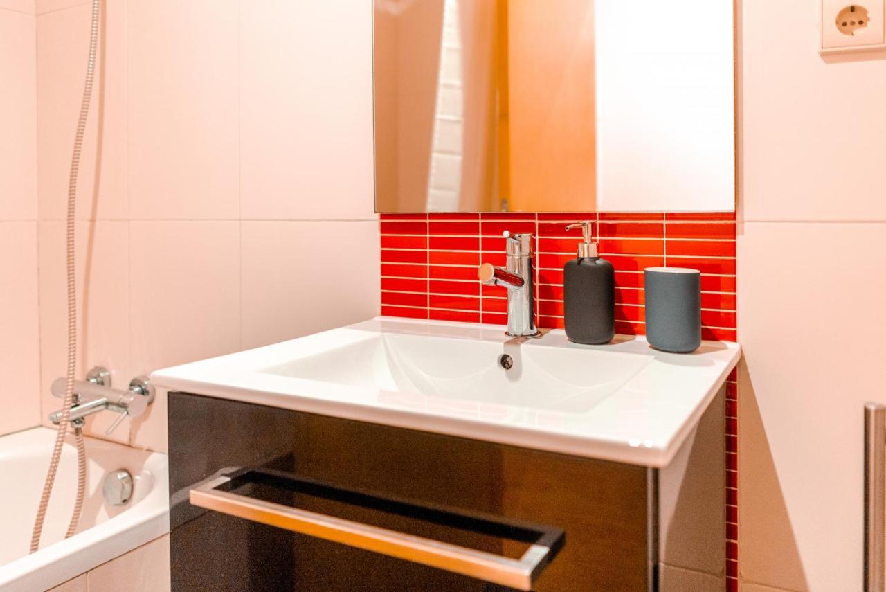 Cozy Studio In The Heart Of Lapa - 5Min Walk To Metro! OOporto Esterno foto